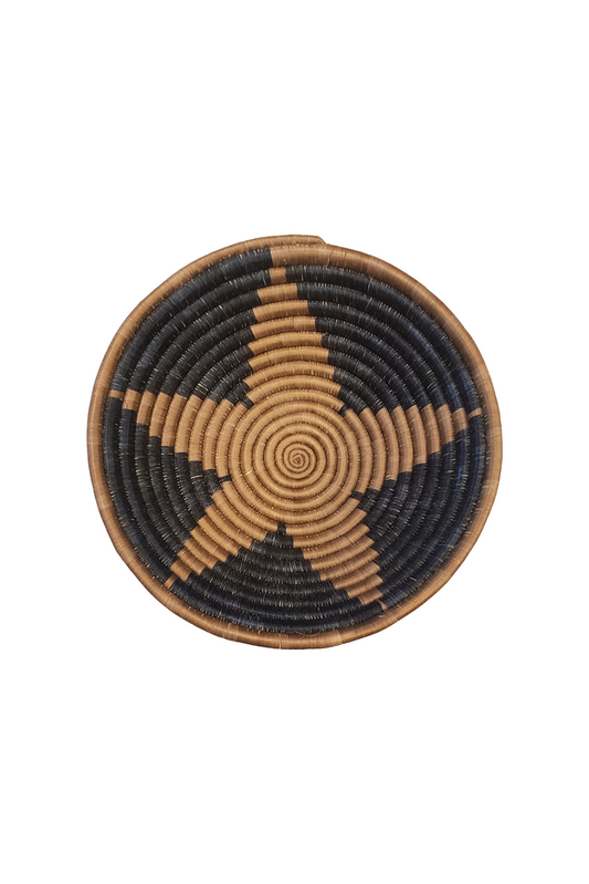 corbeille sénégalaise de tradition, faite à la main