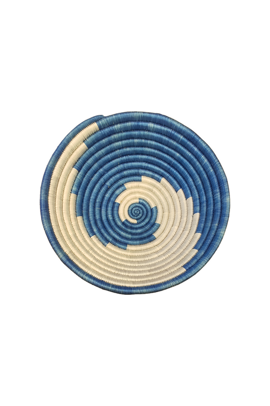 corbeille rwandaise de tradition, faite à la main